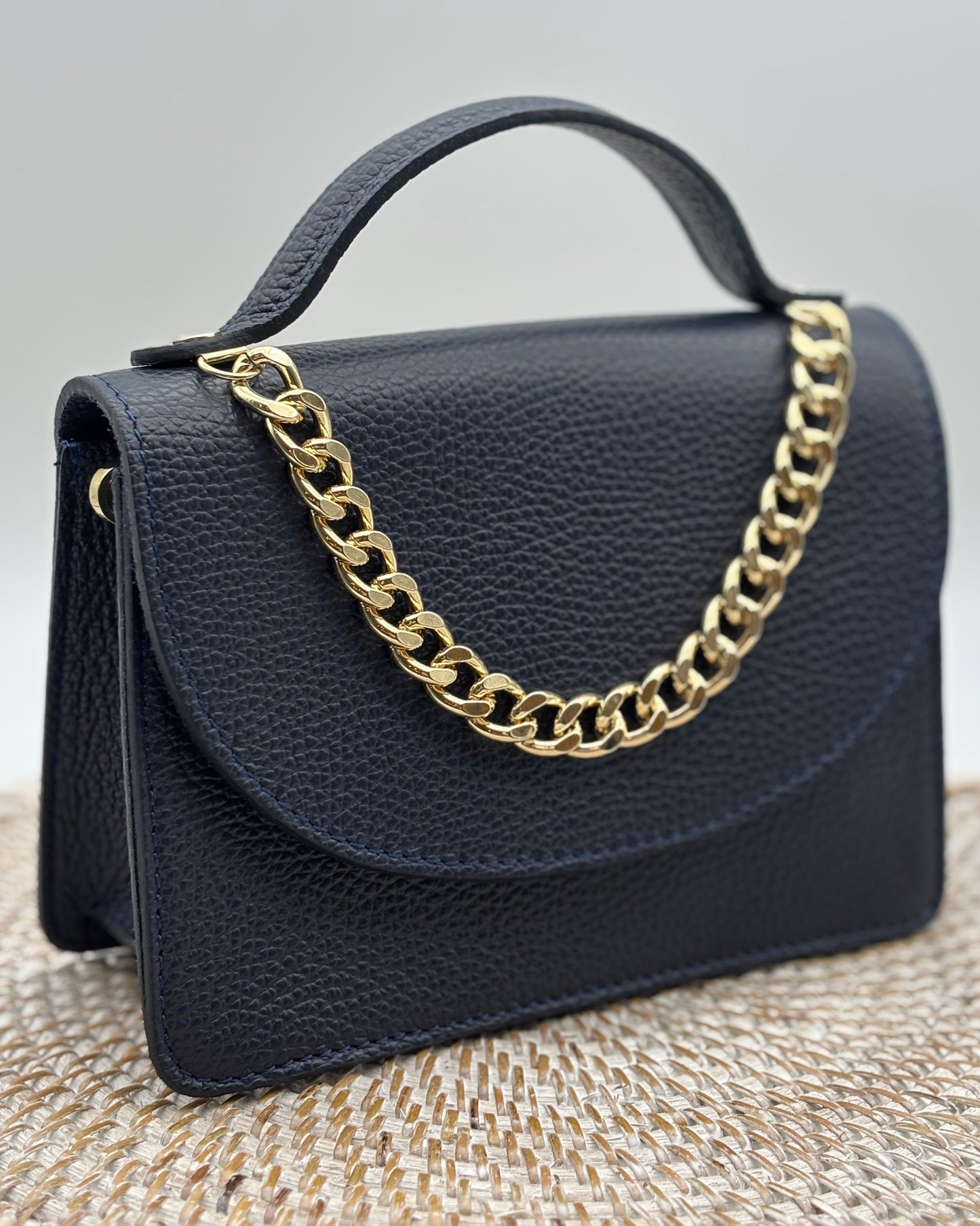 Este Leather Envelope Bag - Navy