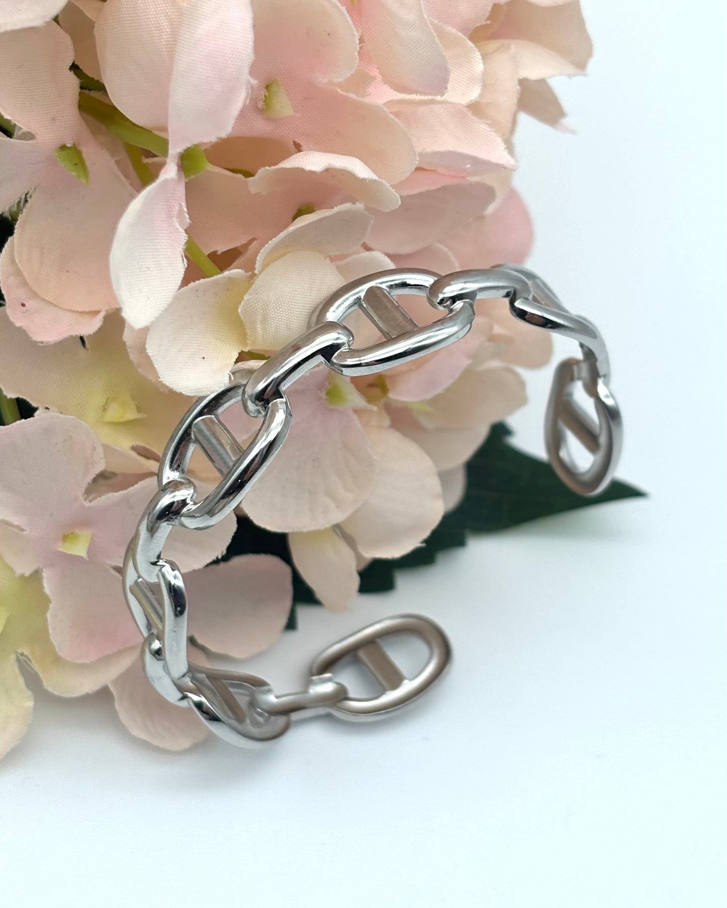 Paris Bangle - Link Cuff