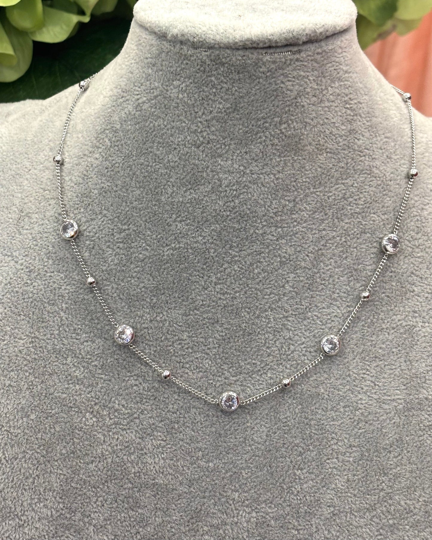 Diora - Round Diamanté Necklace