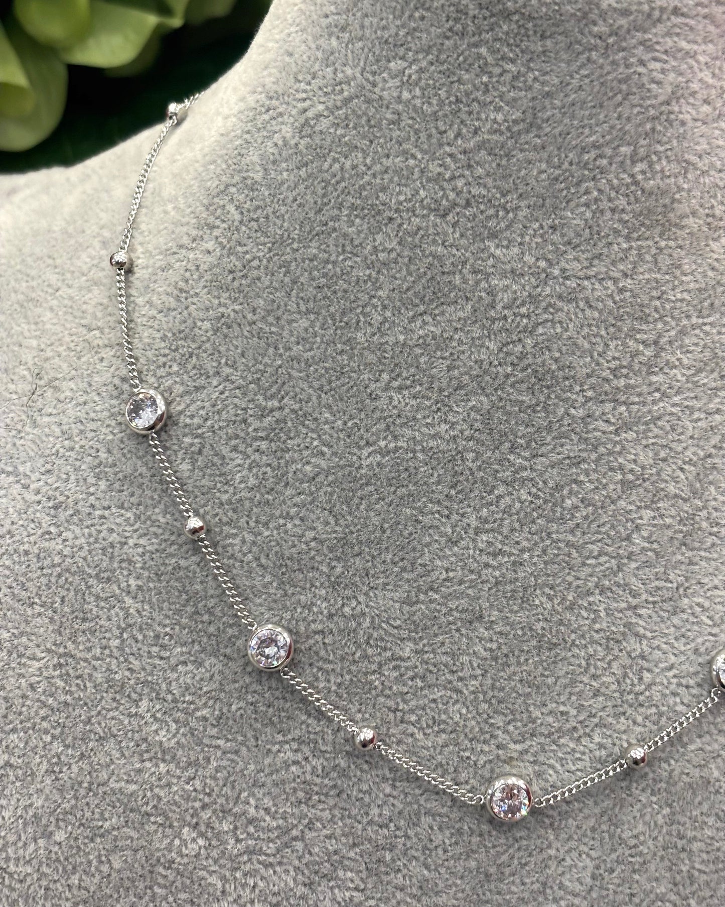 Diora - Round Diamanté Necklace