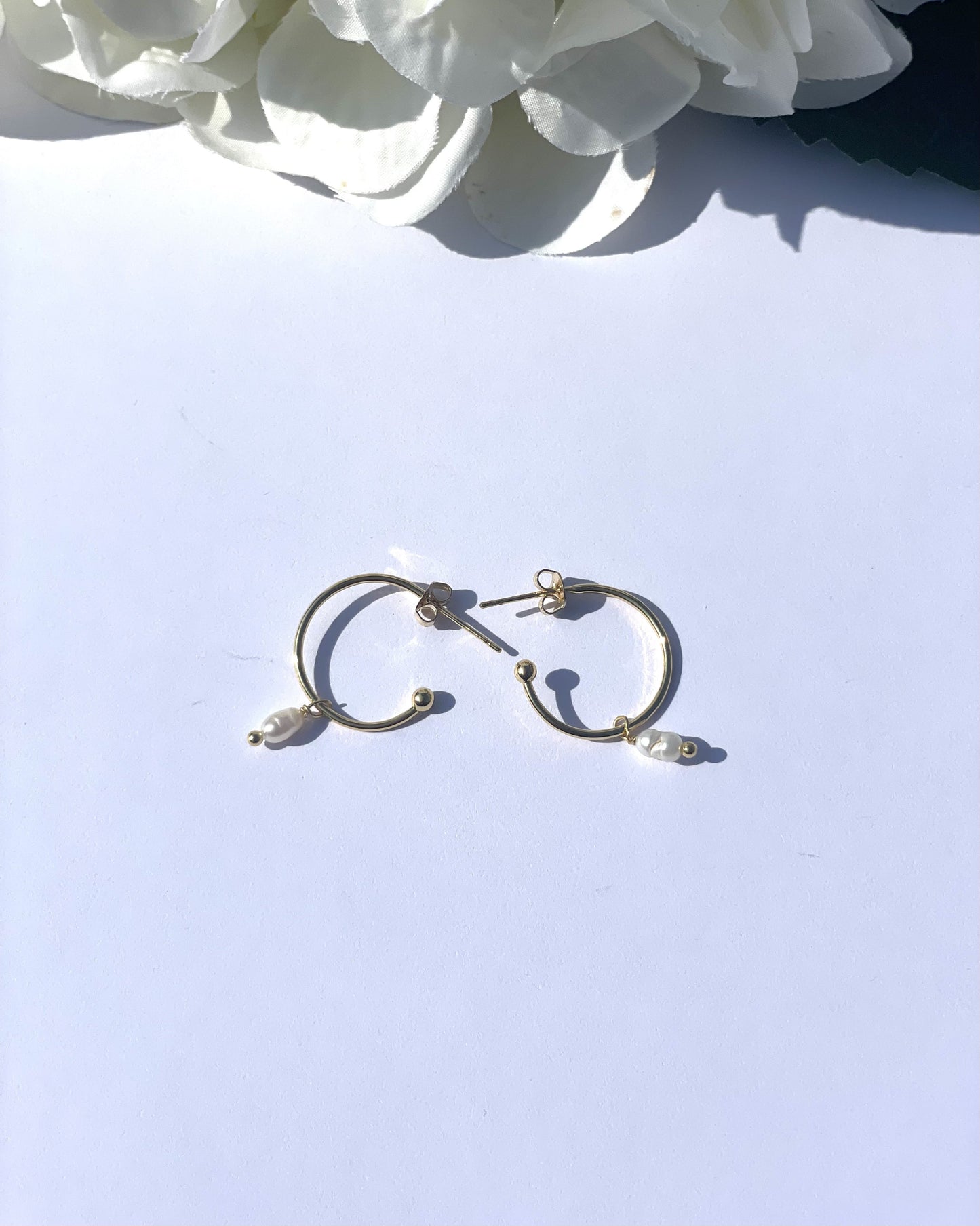Oulad Earrings - Pearl Pendant