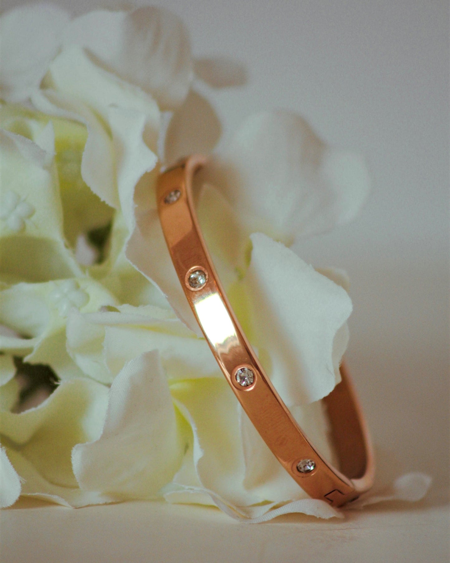 Paris Bracelet Diamante Stones